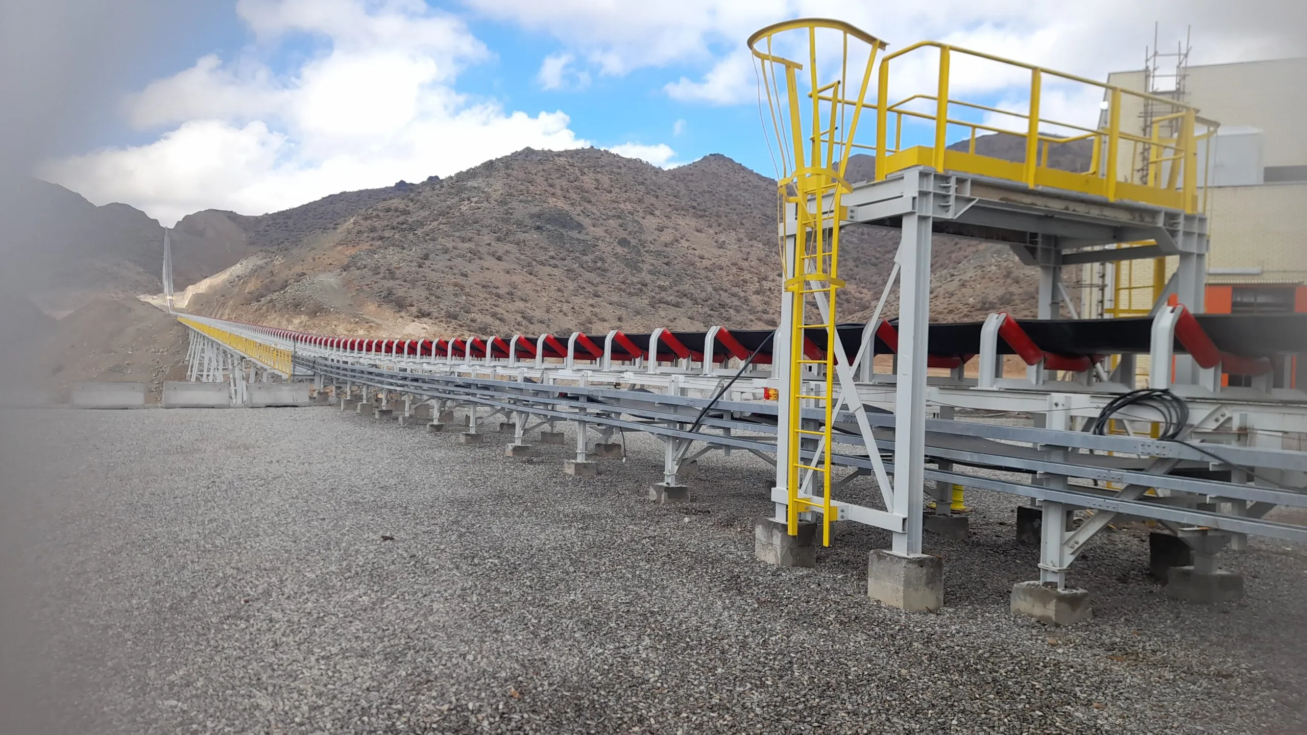 Conveyor drive system - material handling solutions in Iran - FITCO